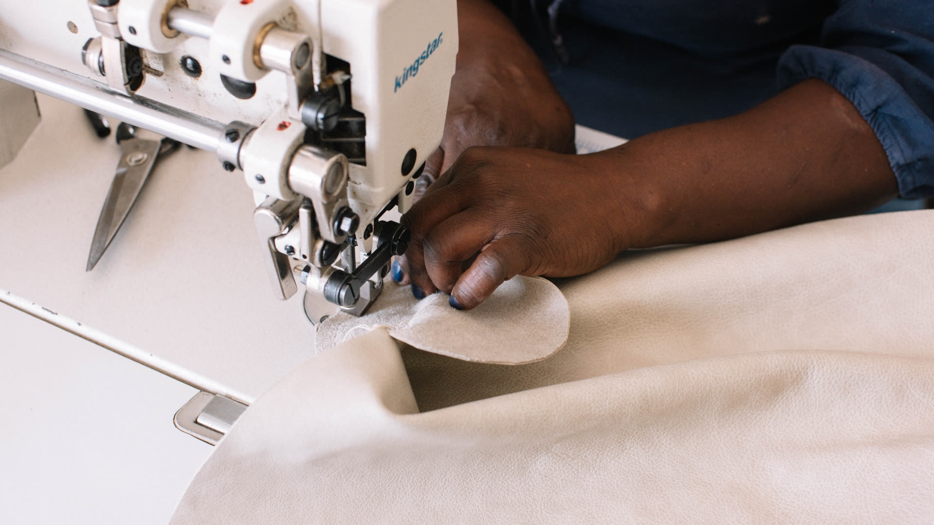 D3 upholstery sewing detail