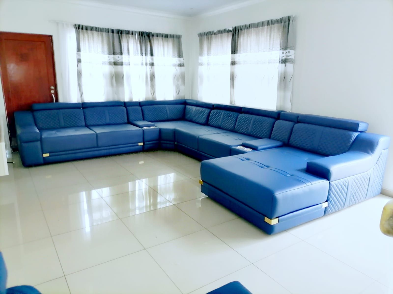 Royal Sofa