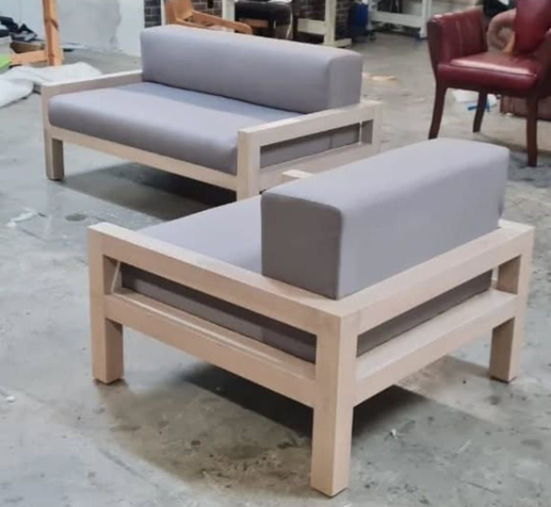 Greybe Patio Set